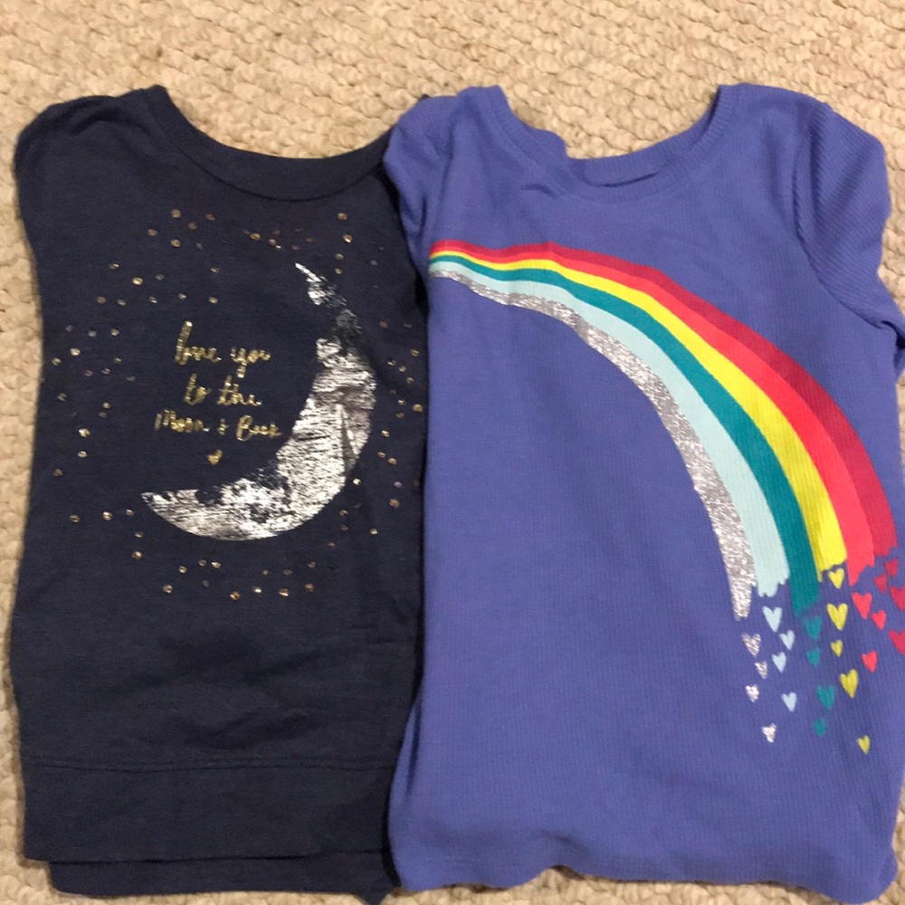 2 girls long sleeve tees.